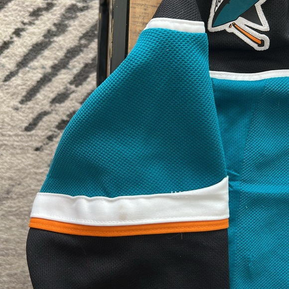 San Jose Sharks Jersey Youth size L/XL - Picture 7 of 8